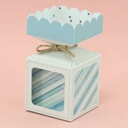 vertical candy box with window - scalloped